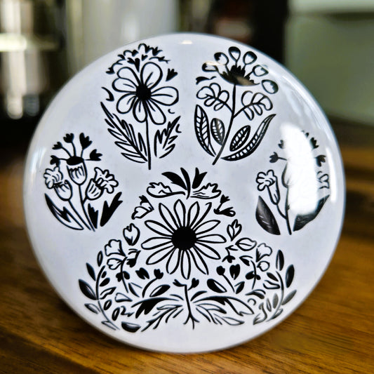 Black & White Floral Pawprint Magnet